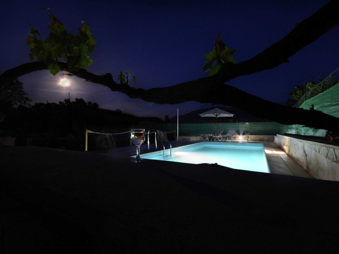 Sport & Beauty 2, Villa in Crete with Vineyard Experience, Crete