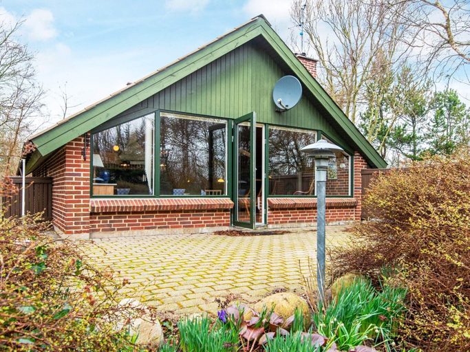 Exterior & Views 2, Rustic Holiday Home in Jutland near Sea, Holstebro
