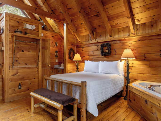 Bedroom 3, Amber Crest, Sevier