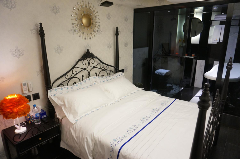Bedroom 8