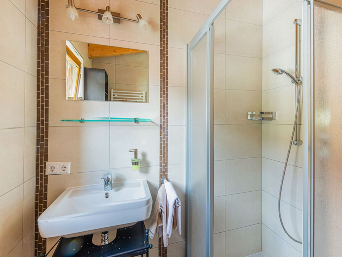 Bathroom 5, Spacious Apartment near Ski Area in Fendels, Landeck