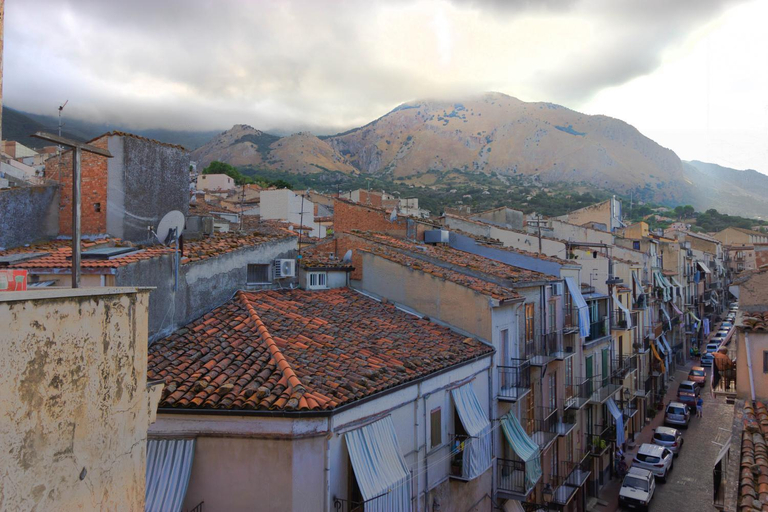 Others 5, Casa "a chiazzetta", Palermo