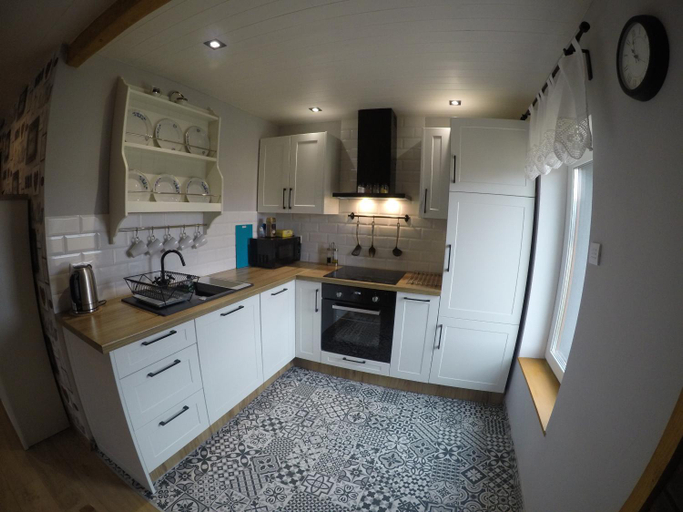 Others 2, Apartamenty pod Dzikowcem u Ani, Wałbrzych