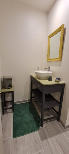 Bathroom 3, Domaine Castetbieilh, Landes