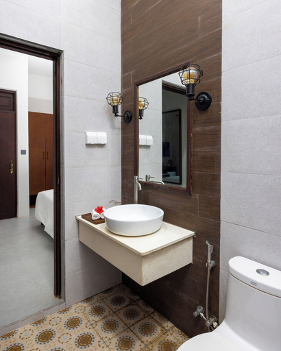 Bathroom 4, Fushi Beach Fenfushi