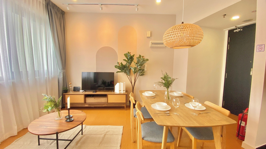 Dining Room 16