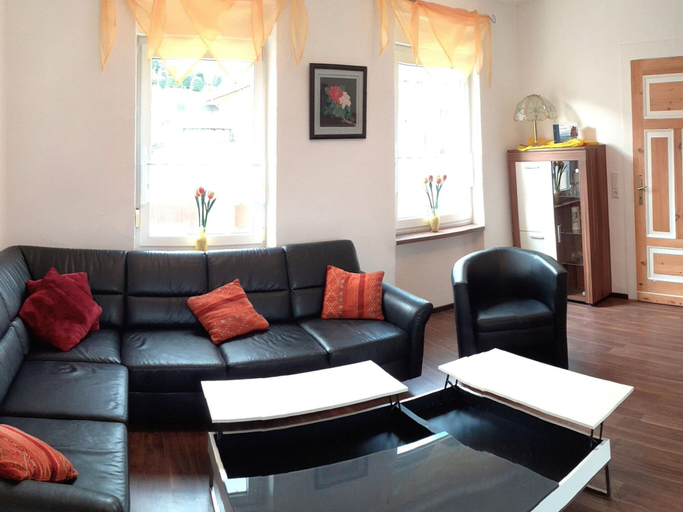 Others 5, Holiday Home in Bremm Near the Vineyards, Cochem-Zell