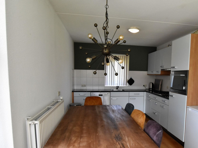 Private kitchen 5, Holiday Home in Zeewolde With Pool, Zeewolde