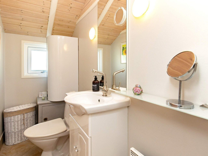 Bathroom 3, 6 Person Holiday Home in Vaeggerlose, Guldborgsund