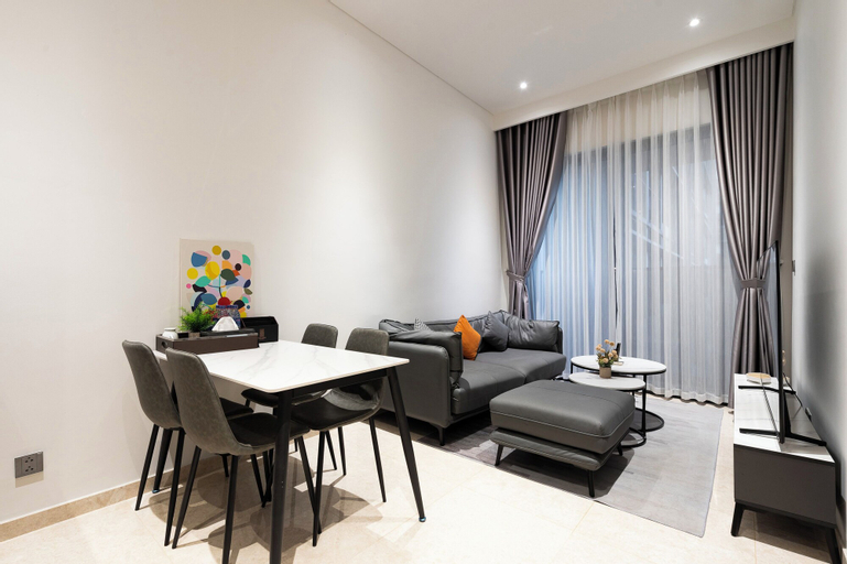 Dining Room 13