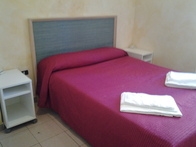 Bedroom 3, Luna B&B, Roma