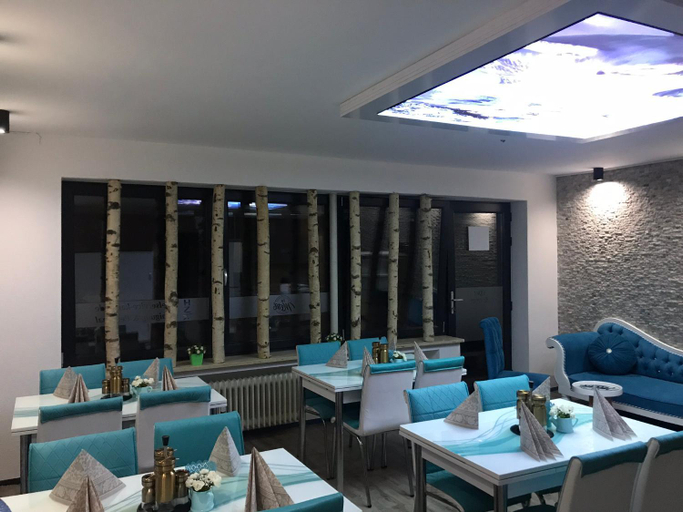 Food & Drinks 4, Pension Kristalpark, Günzburg