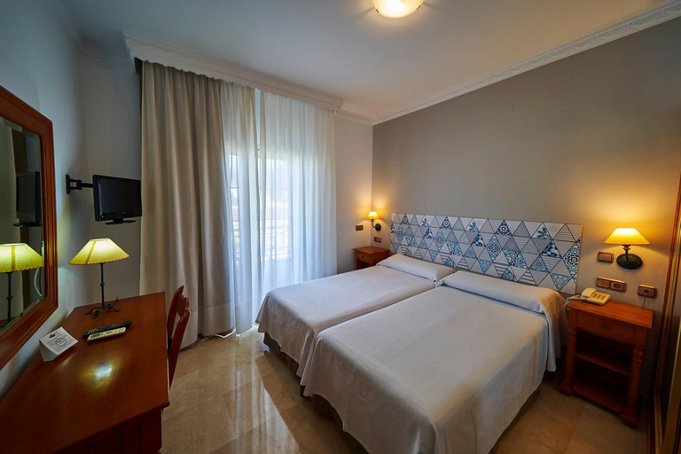 Bedroom 2, Hotel Bajamar Centro, Málaga