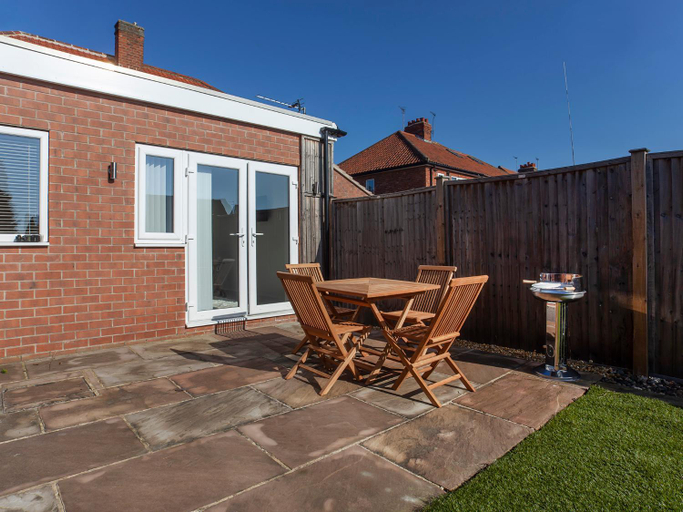 Facilities 4, White House Apartments-Free parking 1 car per apartment, York