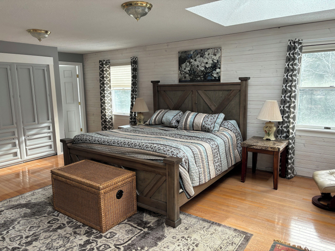 Bedroom 5, Christmas Cove Inn, Lincoln
