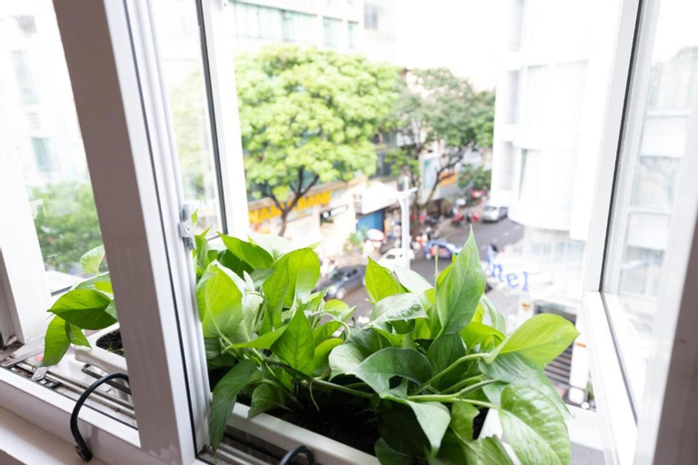 Exterior & Views 19