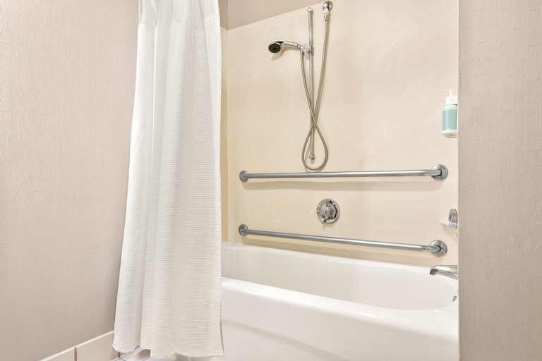Bathroom 7