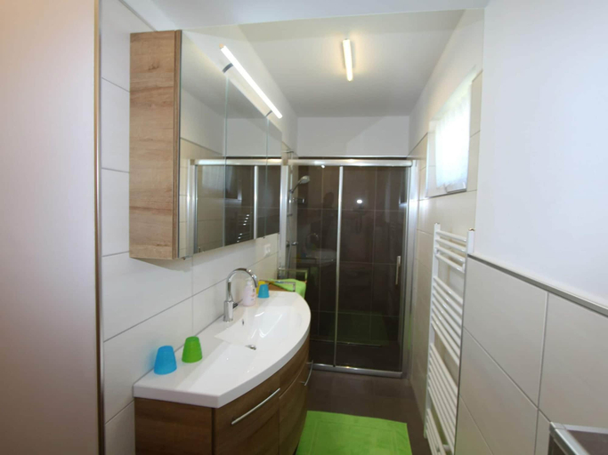 Bathroom 5, Apartment in Carinthia Near Lake Pressegger, Hermagor