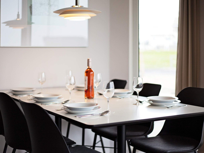 Dining 5, 5 Star Holiday Home in Wendtorf, Plön