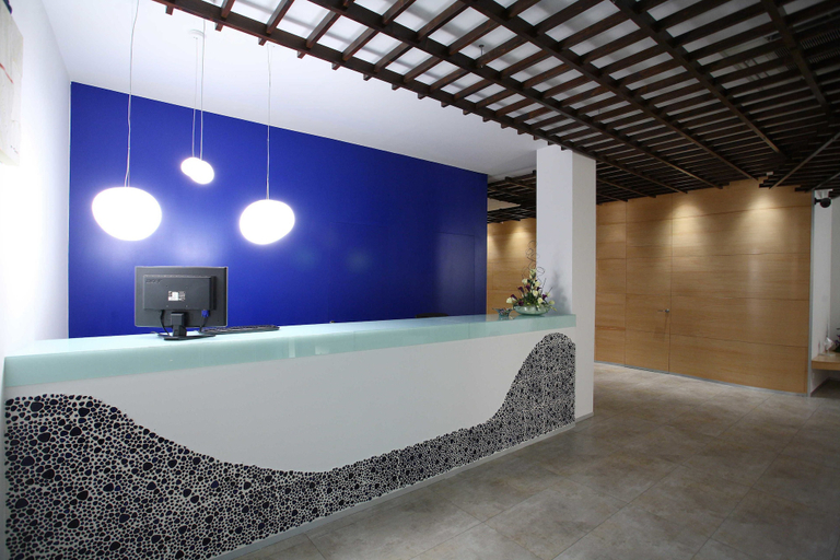 Others 4, Hotel Sargo, Lugo
