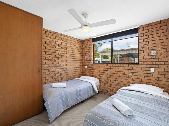 Others 2, Dunes Holiday Apartments Unit 7, Coffs Harbour - Pt A