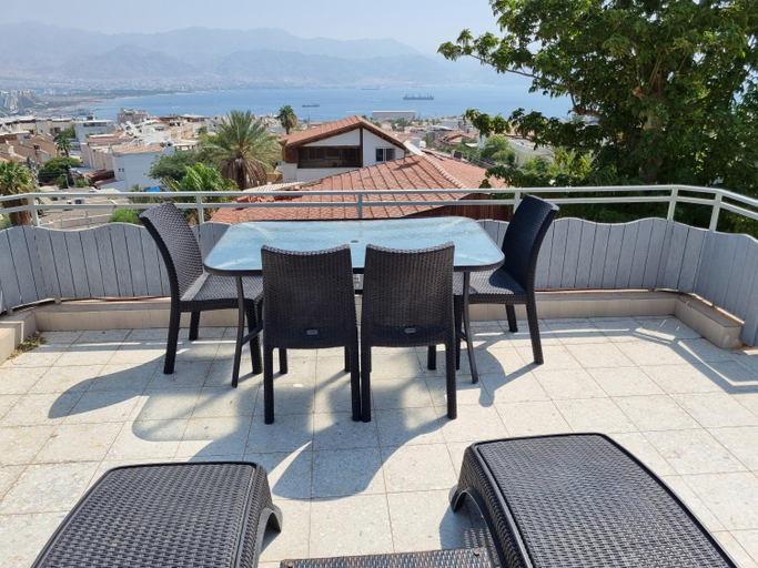 Others 5, Shefer Guesthouse