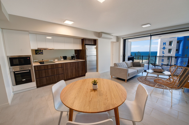 Dining Room 3