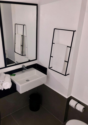 Bathroom, Ibis Balneario Camboriu, Balneário Arroio do Silva