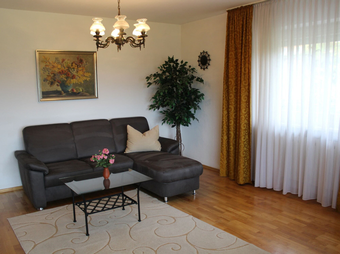 Others 5, Apartment in Goggersreut with Terrace, Freyung-Grafenau
