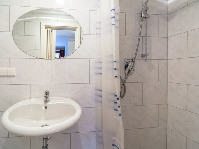 Bathroom 3, Chalet in Mariapfarr Near ski Area, Tamsweg