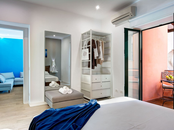 Bedroom 4, Belvilla by OYO Il Balconcino, Napoli