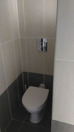 Bathroom 5, Domus Del Corso Spagna, Roma