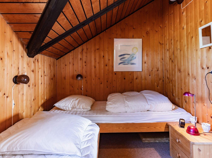 Room 4, 8 Person Holiday Home in Logstor, Vesthimmerland