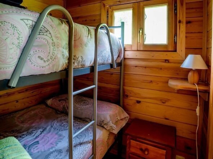 Bedroom 2, Hotel Rural Picos de Europa, León