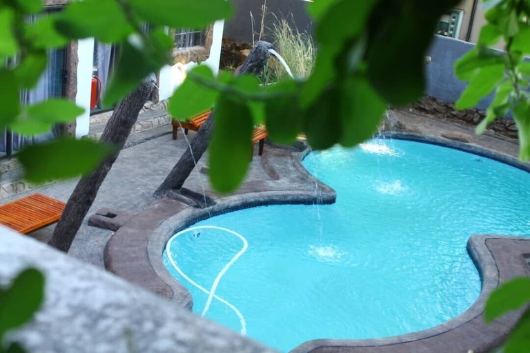 Sport & Beauty 5, Rustiek Hotel, Chobe
