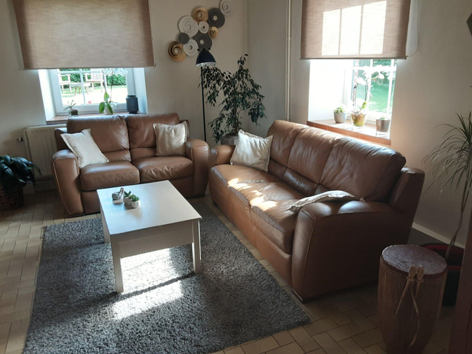 Others 5, Pretty Farmhouse in Houffalize With Courtyard, Luxembourg
