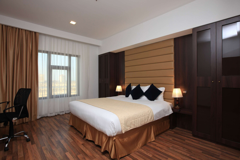 Bedroom 4, Golden Tulip Al Khobar Suites, Al Khobar