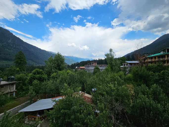 Others 4, Orchards House - The Hidden Tribe, Kullu