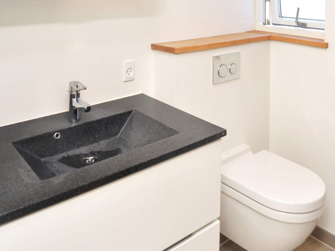 Bathroom 3, 4 Star Holiday Home in Thyboron, Lemvig