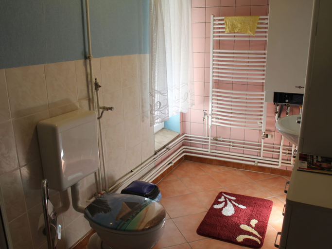 Bathroom 4, Ferienwohnung in Brusow an der Ostseekuste, Rostock