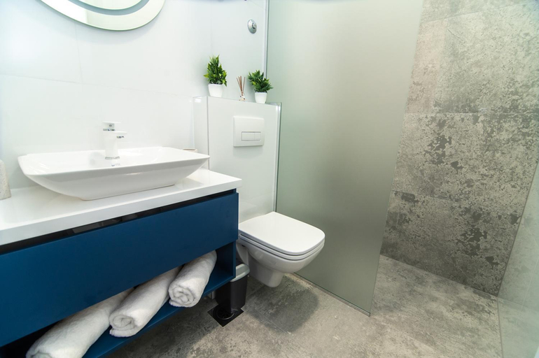 Bathroom 2, Apartments Azzurro Sarajevo, Sarajevo