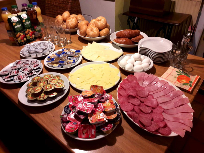 Food & Drinks 3, Pension Mois, Neustadt an der Waldnaab