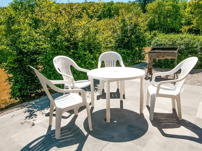 Others 5, Holiday Home in Treignes for 9 Person, Namur