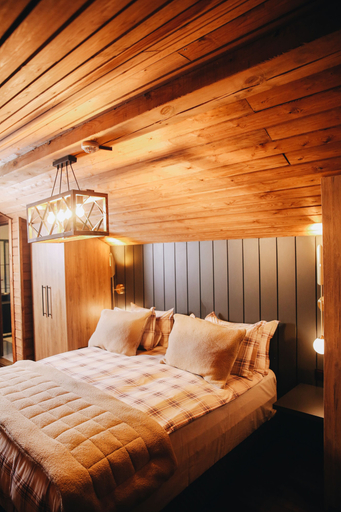 Bedroom 2, Karinna Forest Houses, Kestel