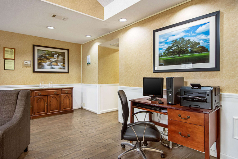 Others 5, Quality Inn Thomaston, Upson