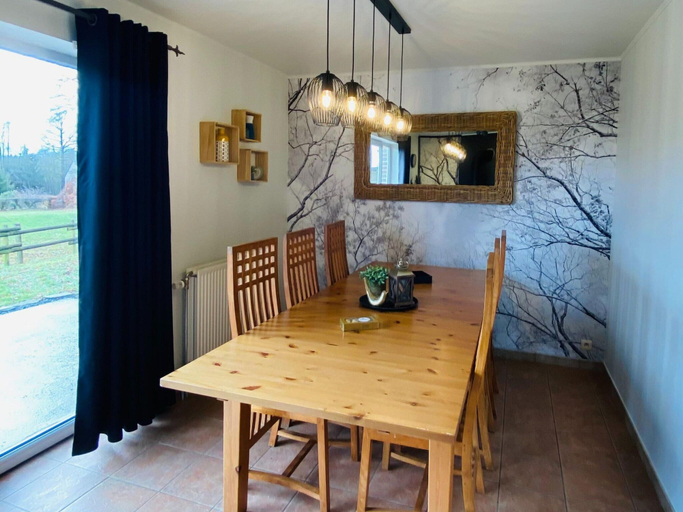 Others 5, Family Home in Sourbrodt, Liège