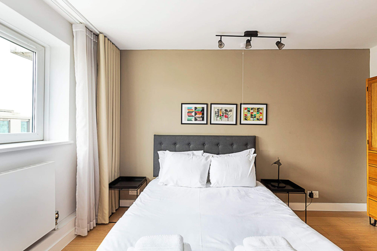 Bedroom 3, Modern Apartment With Balcony, London