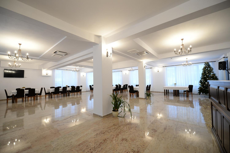 Food & Drinks 2, PENSIUNEA ARINAS, Cozanesti