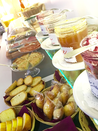 Food & Drinks 5, Victoria Hotel, Pyrénées-Orientales