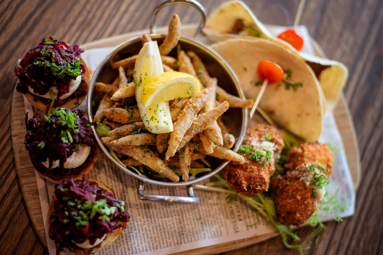 Food & Drinks 5, Six Degrees Boutique Hotel, Albany